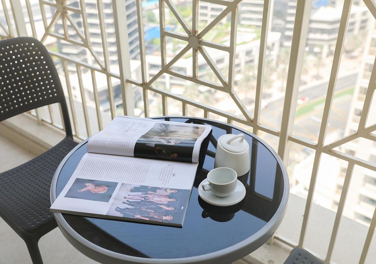 Nasma Luxury Stays - Fancy Apartment With Balcony Near Burj Khalifa Dubai Exterior photo