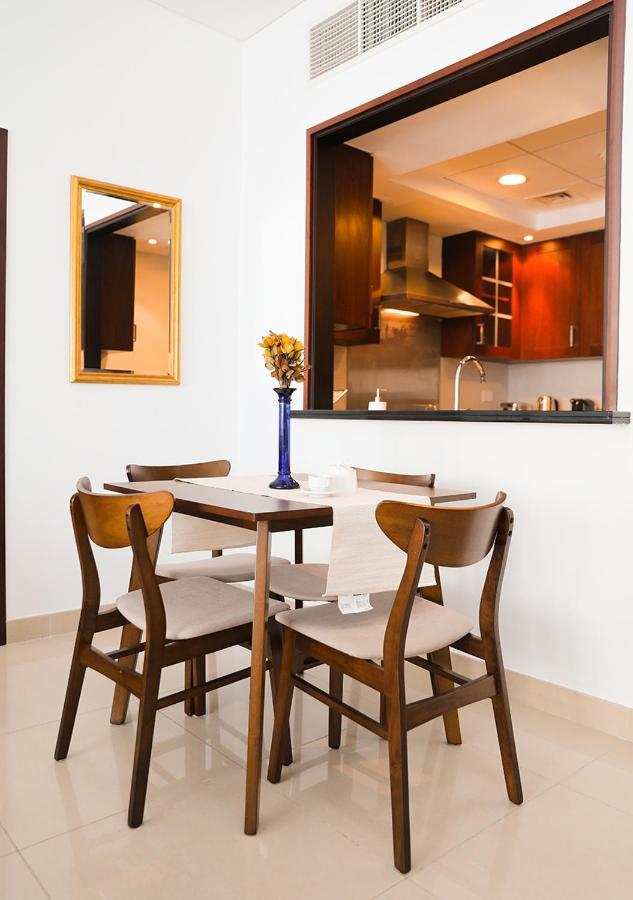 Nasma Luxury Stays - Fancy Apartment With Balcony Near Burj Khalifa Dubai Exterior photo