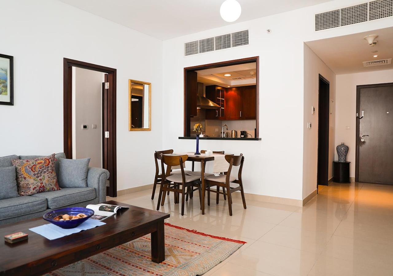 Nasma Luxury Stays - Fancy Apartment With Balcony Near Burj Khalifa Dubai Exterior photo